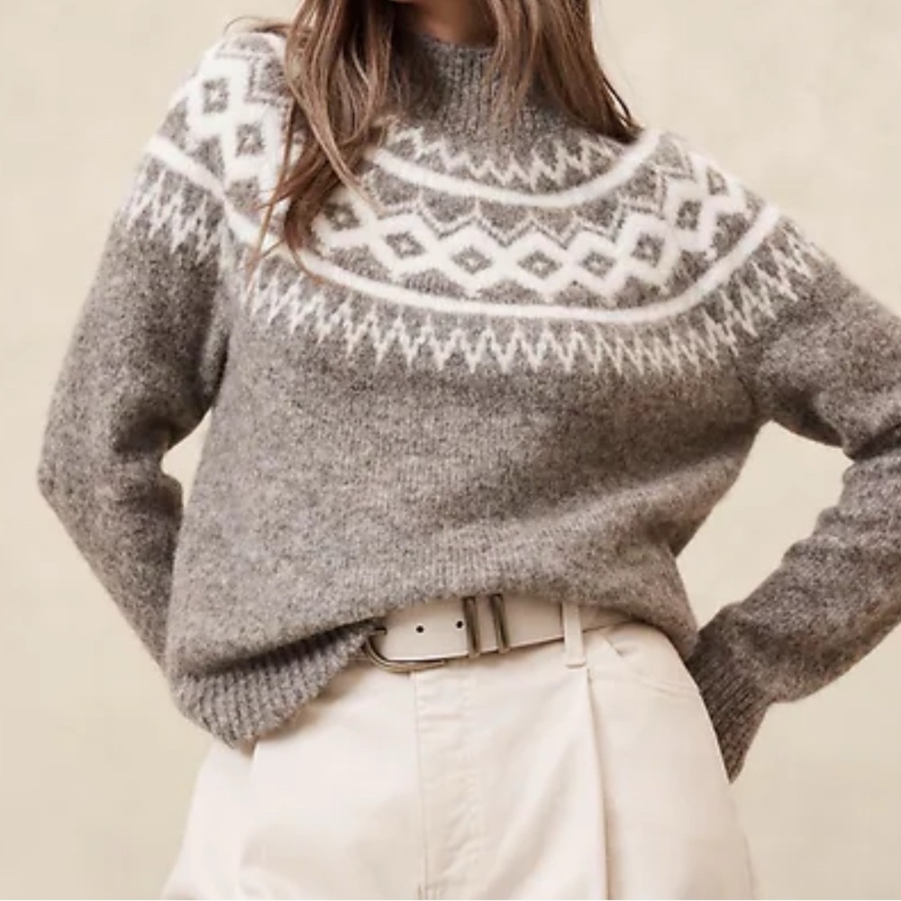 Gray Patterned Women's Sweater